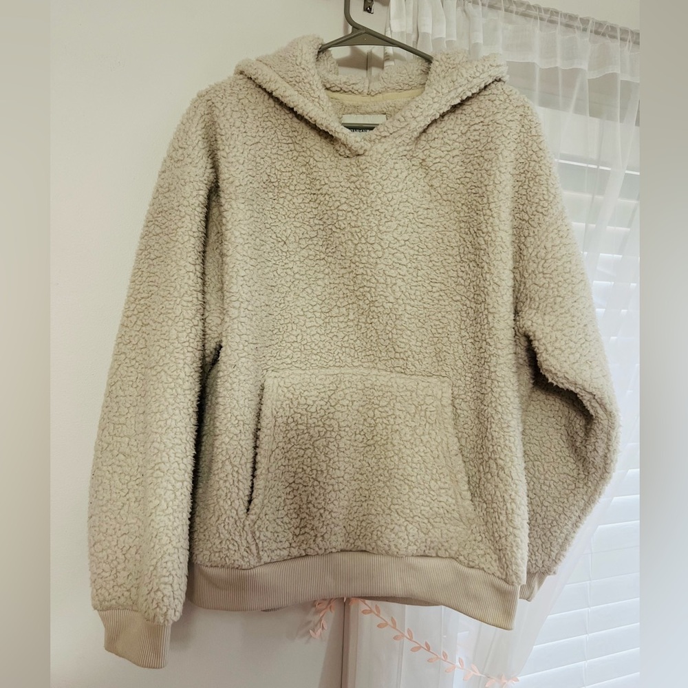 American Eagle Sherpa pullover sweater